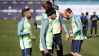 Файл=img_rruano_20170309-195305_imagenes_md_terceros_fcb_2017-03-09_entreno_03-ktKH--980x554@MundoDeportivo-Web.JPG
Объём=67KB
Размеры=980x554
Дата=Март 11, 2017 img_rruano_20170309-195305_imagenes_md_terceros_fcb_2017-03-09_entreno_03-ktKH--980x554@MundoDeportivo-Web.JPG